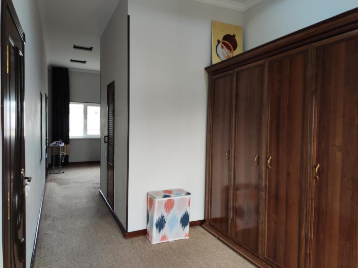 Al Mirjon Hotel Buchara Buitenkant foto