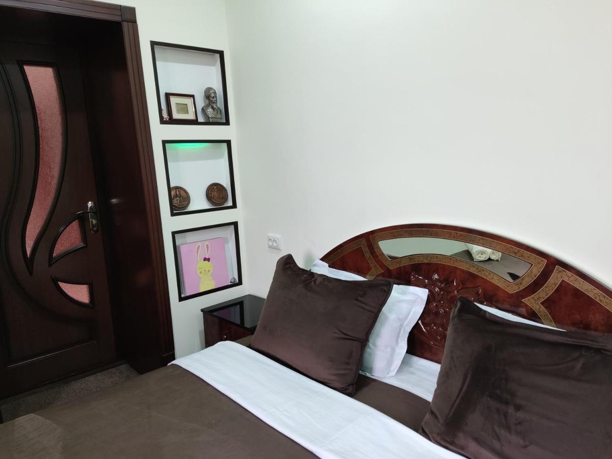 Al Mirjon Hotel Buchara Buitenkant foto