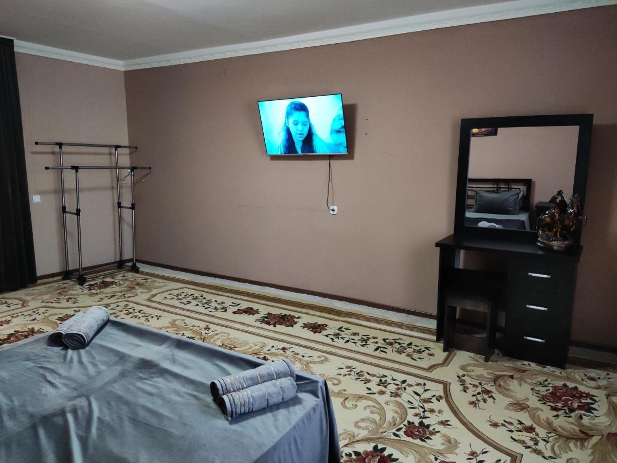 Al Mirjon Hotel Buchara Buitenkant foto