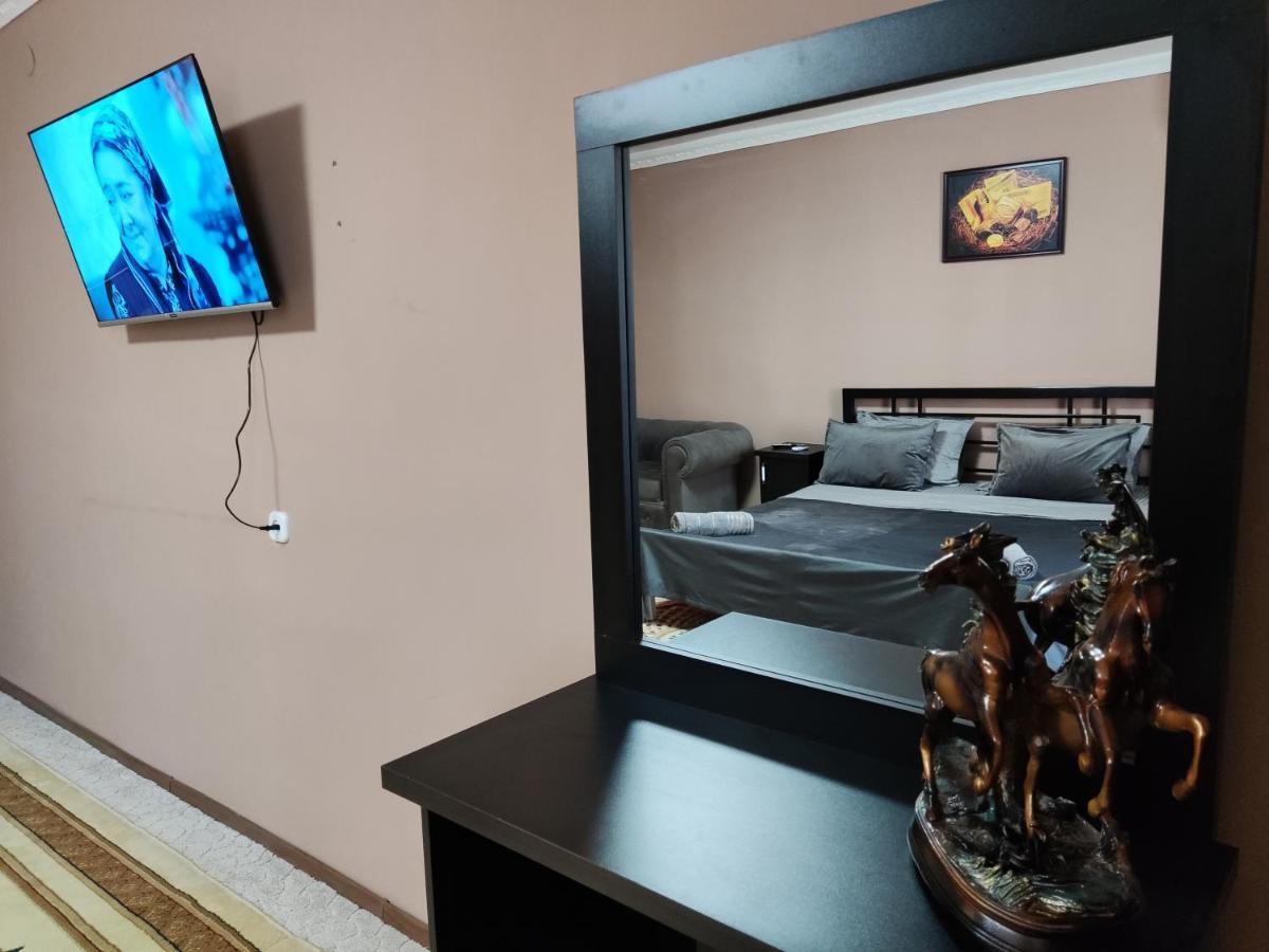 Al Mirjon Hotel Buchara Buitenkant foto